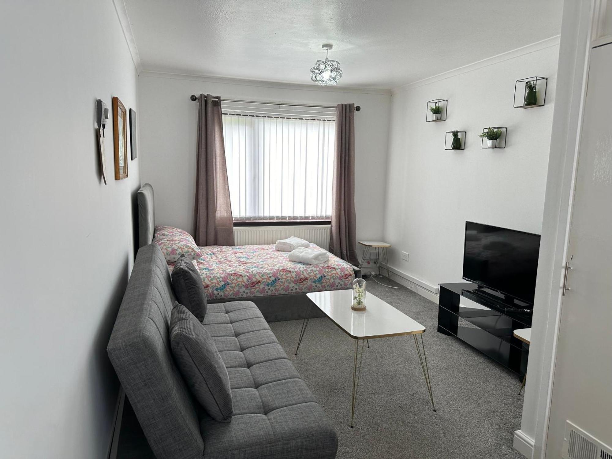 Lovely 3 Bedroom House Close To City Centre Peterlee Buitenkant foto
